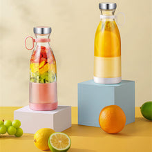 Load image into Gallery viewer, Mini Portable USB Juicer
