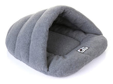Load image into Gallery viewer, Winter Warm Slippers Style Dog/Cat Bed
