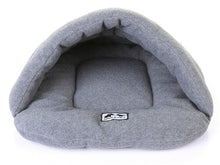 Load image into Gallery viewer, Winter Warm Slippers Style Dog/Cat Bed
